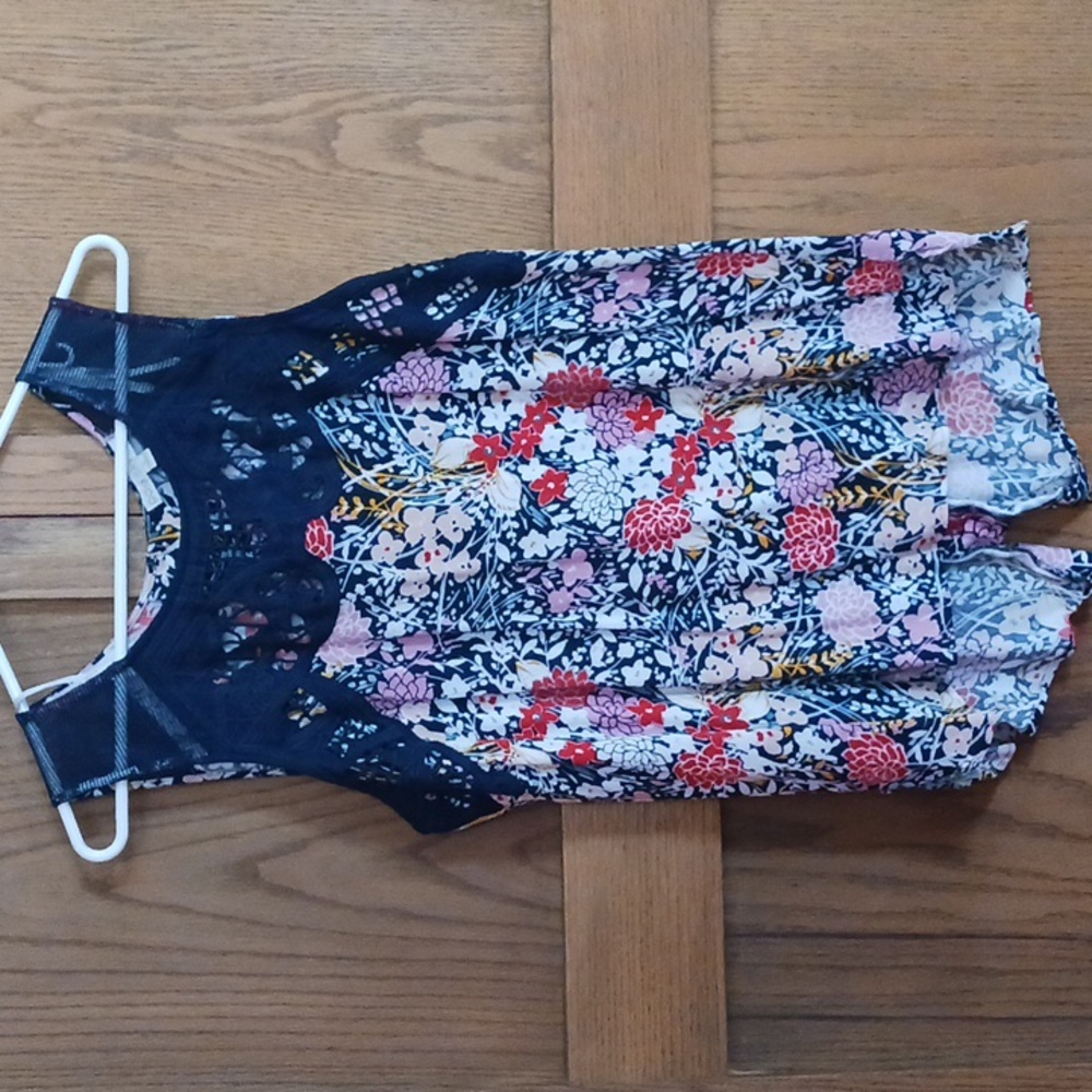 Tank top by pale sky